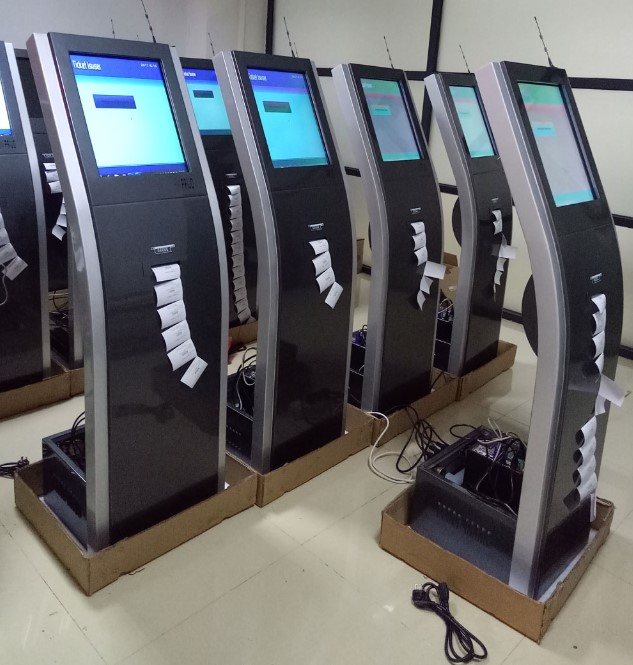 máquina do bilhete da fila do quiosque da gestão de fila do distribuidor do bilhete do sistema de gestão da fila